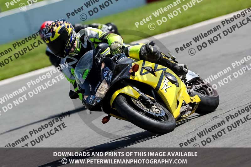 donington no limits trackday;donington park photographs;donington trackday photographs;no limits trackdays;peter wileman photography;trackday digital images;trackday photos